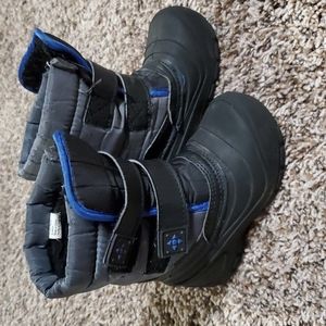 Winter boots